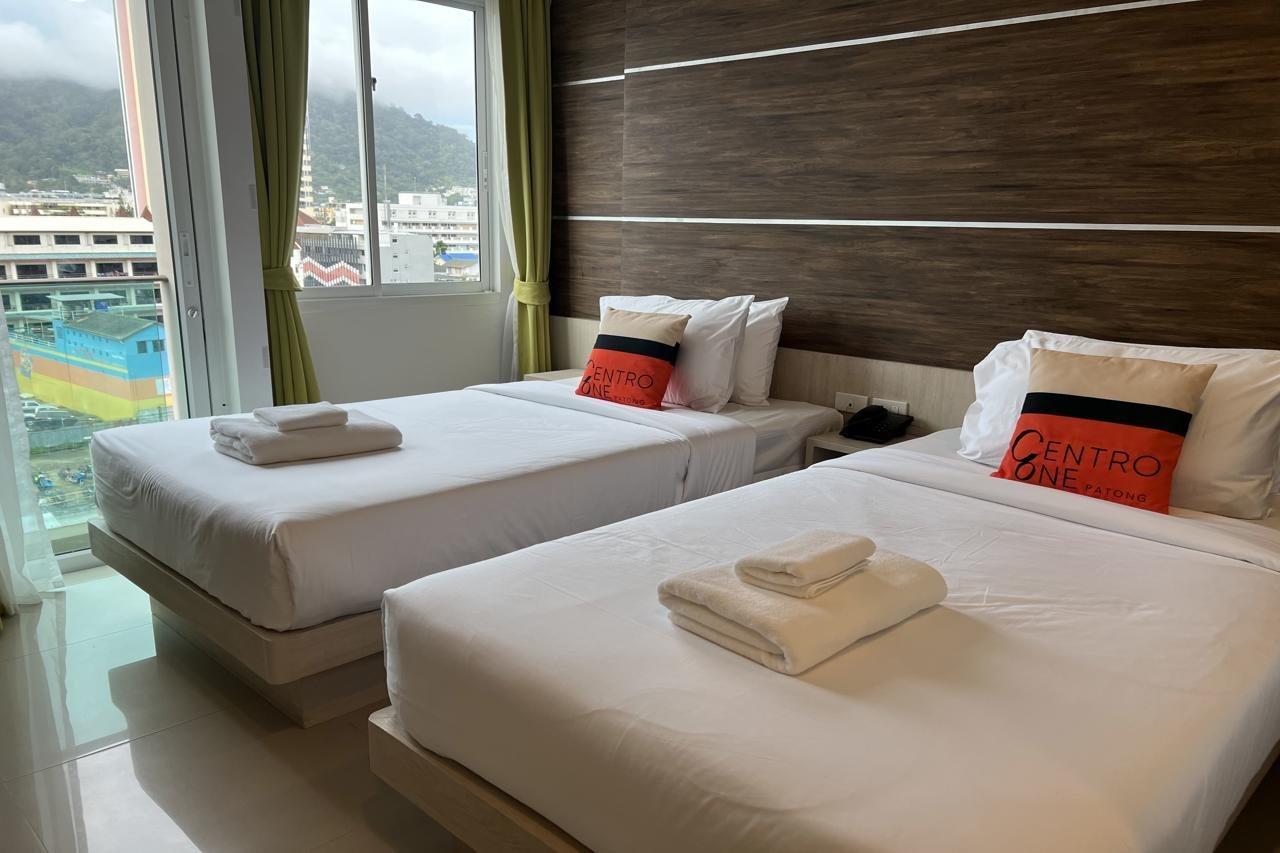 Centro One Bangla Hotel Patong Екстериор снимка