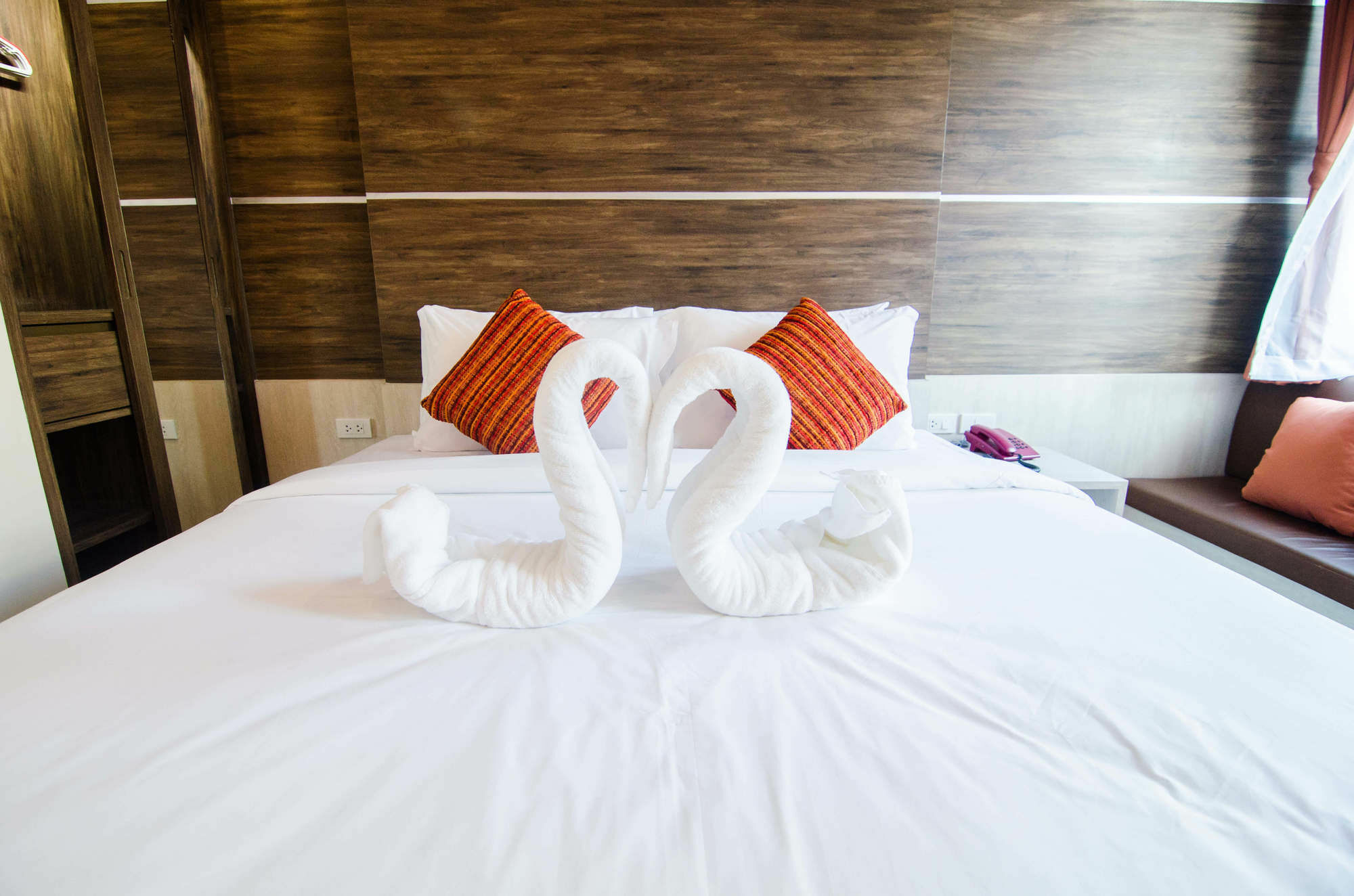 Centro One Bangla Hotel Patong Екстериор снимка